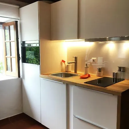 Casal Dos Melros بيت للعطل Cruzes