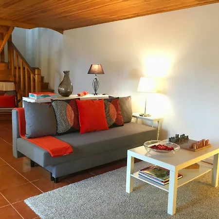 بيت للعطل Casal Dos Melros